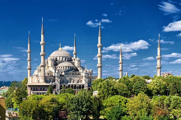 چرا باید تور استانبول را انتخاب کنیم؟