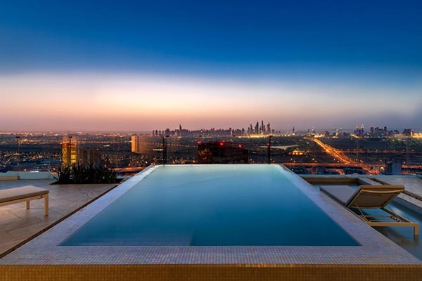 هتل فایو جمیرا ویلیج دبی